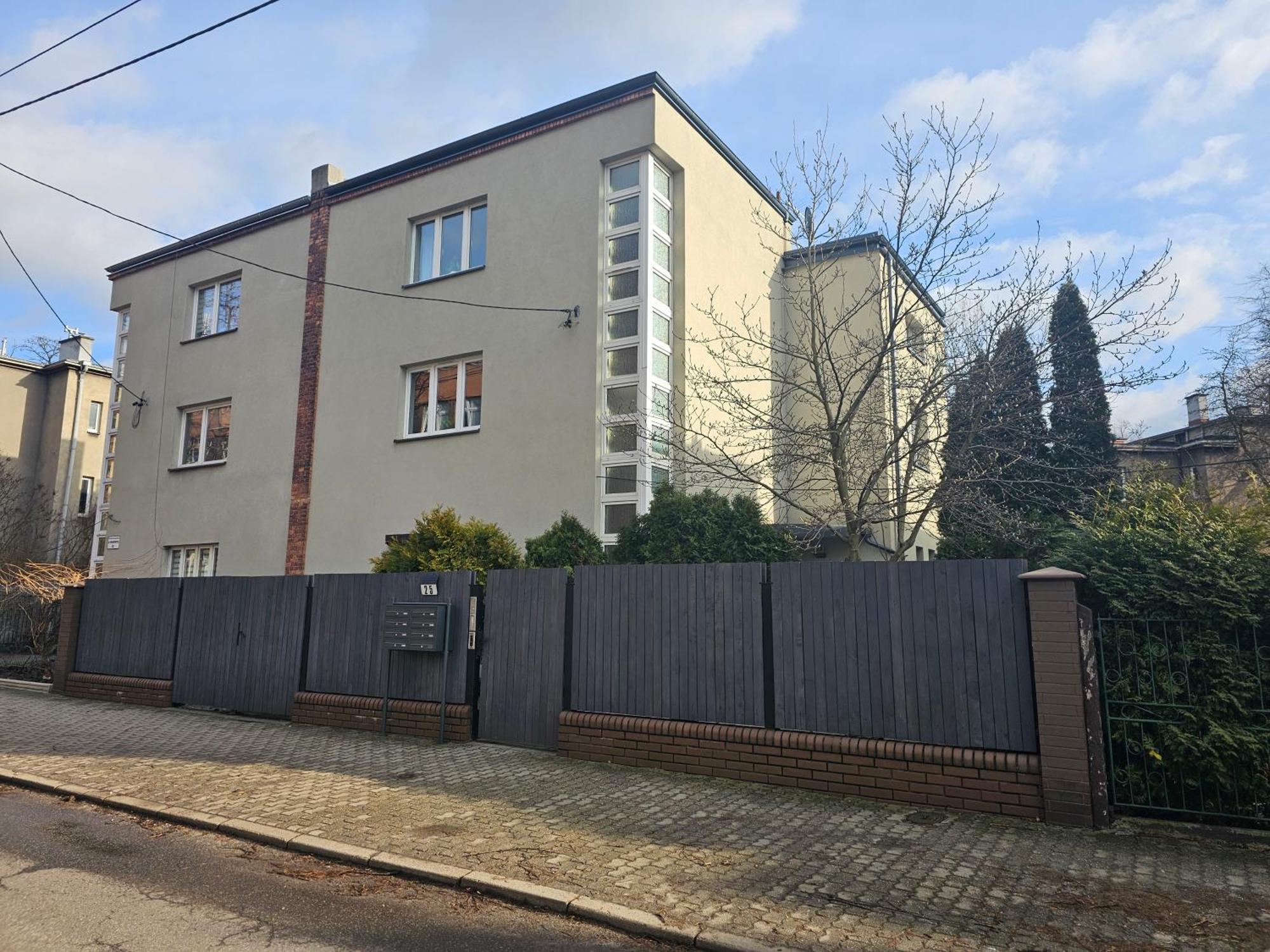 Urban Apartments Studio No 4A, Free Private Parking, Self Check-In Chorzów Buitenkant foto